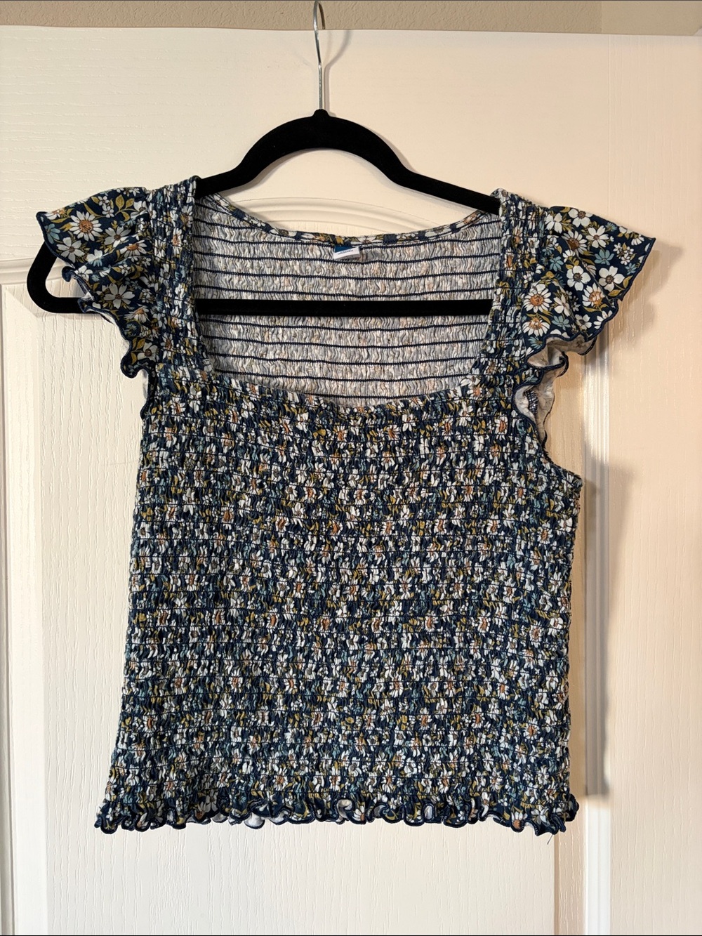 Old Navy Navy Floral Smocked Square-Neck Crop Top